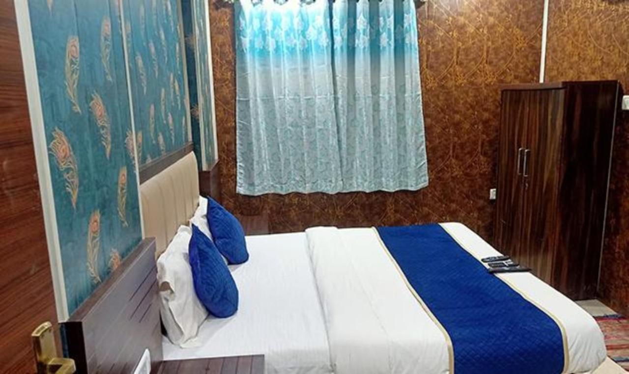 Hotel Fabexpress Ashirwad Residency Mumbai Exterior foto