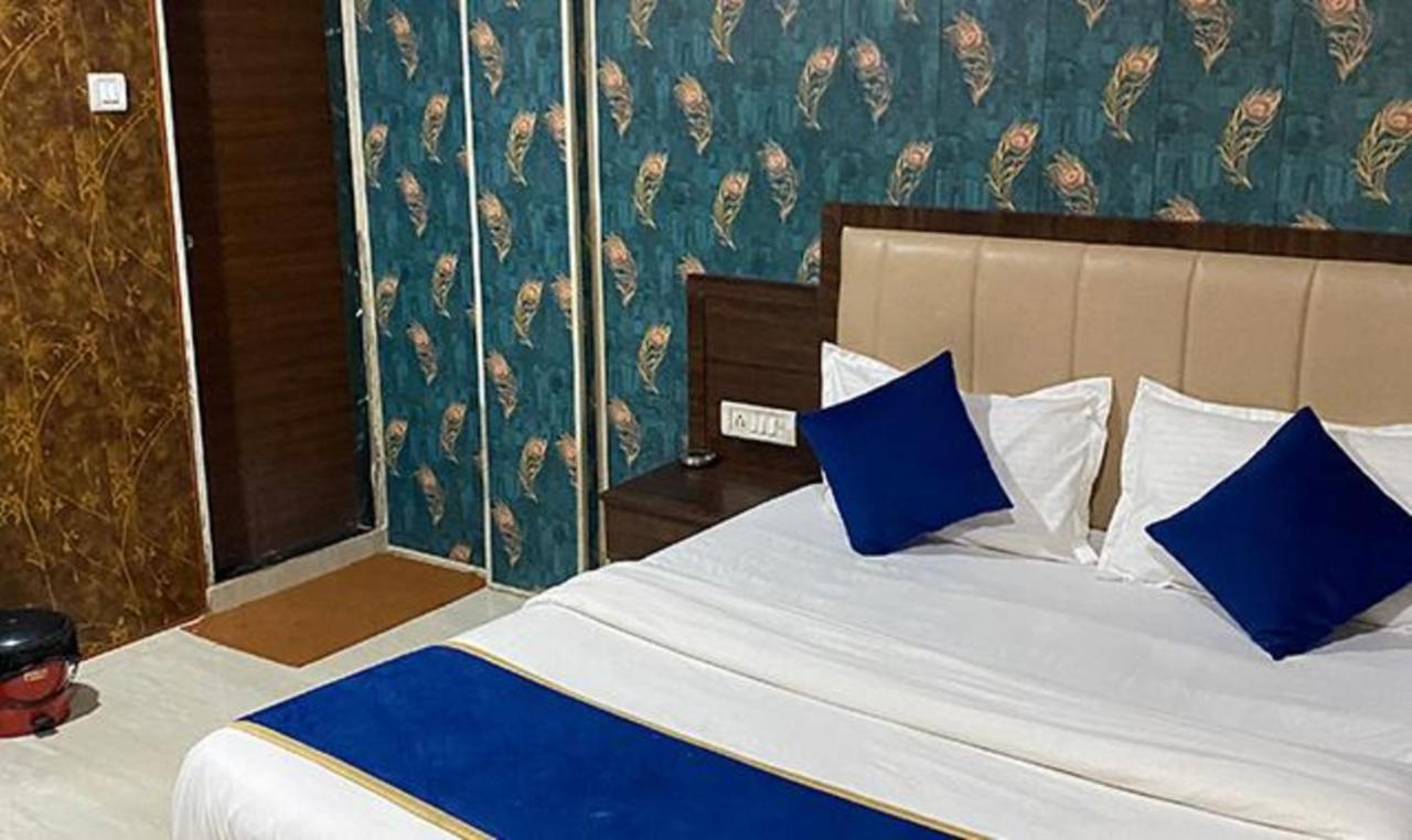 Hotel Fabexpress Ashirwad Residency Mumbai Exterior foto